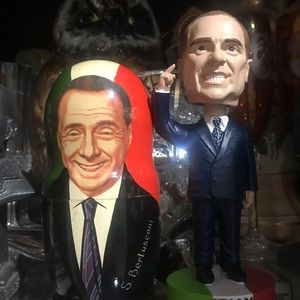 Italian Prime Minister souvenirs